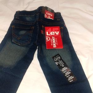 New-Girls size 4 Lev so1 skinny jeans